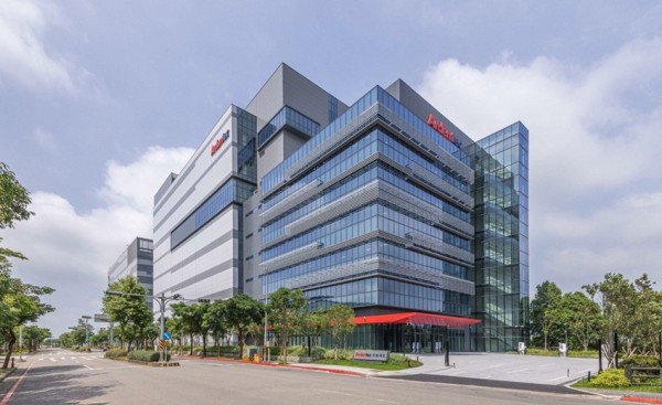 永續工廠典範～欣銓科技龍潭廠奪下LEED、EEWH與台灣建築永續獎「三金」