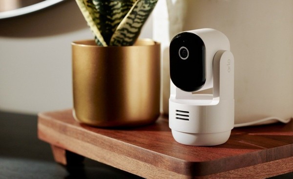 智慧居家防護再進化！Arlo推出首款室內雲台式AI 攝影機