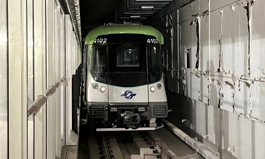 捷運萬大線主線測試再邁新里程碑，電聯車正式進入動態測試階段