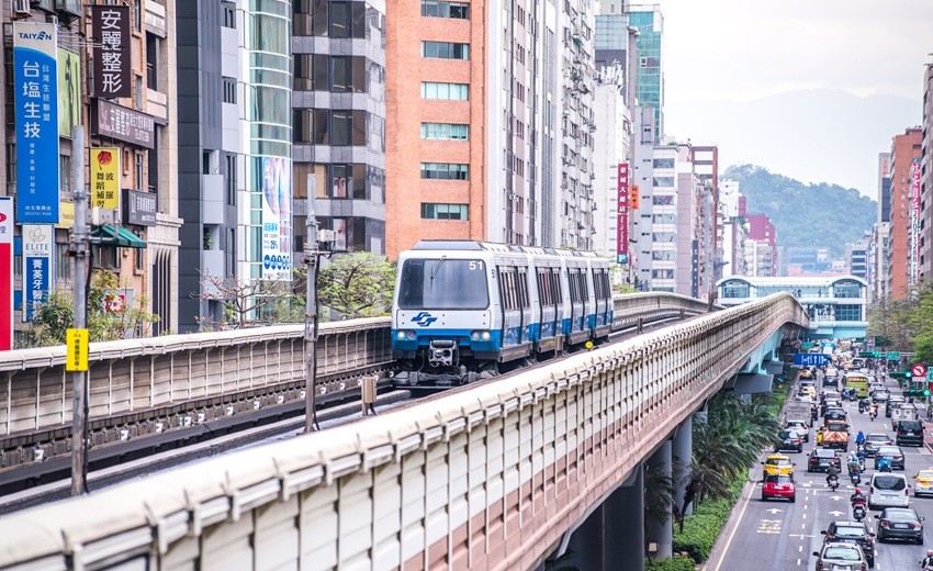 軌道重置的國際視野~從馬德里地鐵六號線看臺北捷運文湖線的轉型之路 軌道重置的國際視野~從馬德里地鐵六號線看臺北捷運文湖線的轉型之路