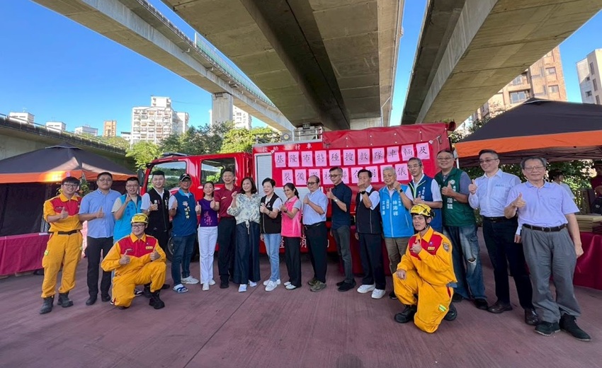 誼信科技捐贈基隆市首台單艙雙排裝備運輸車，為國際搜救認證目標打入強心針